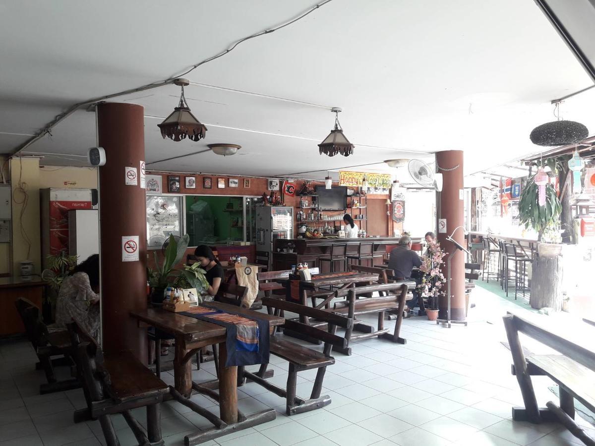 Inter Inn Hotel Chiang Mai Bagian luar foto
