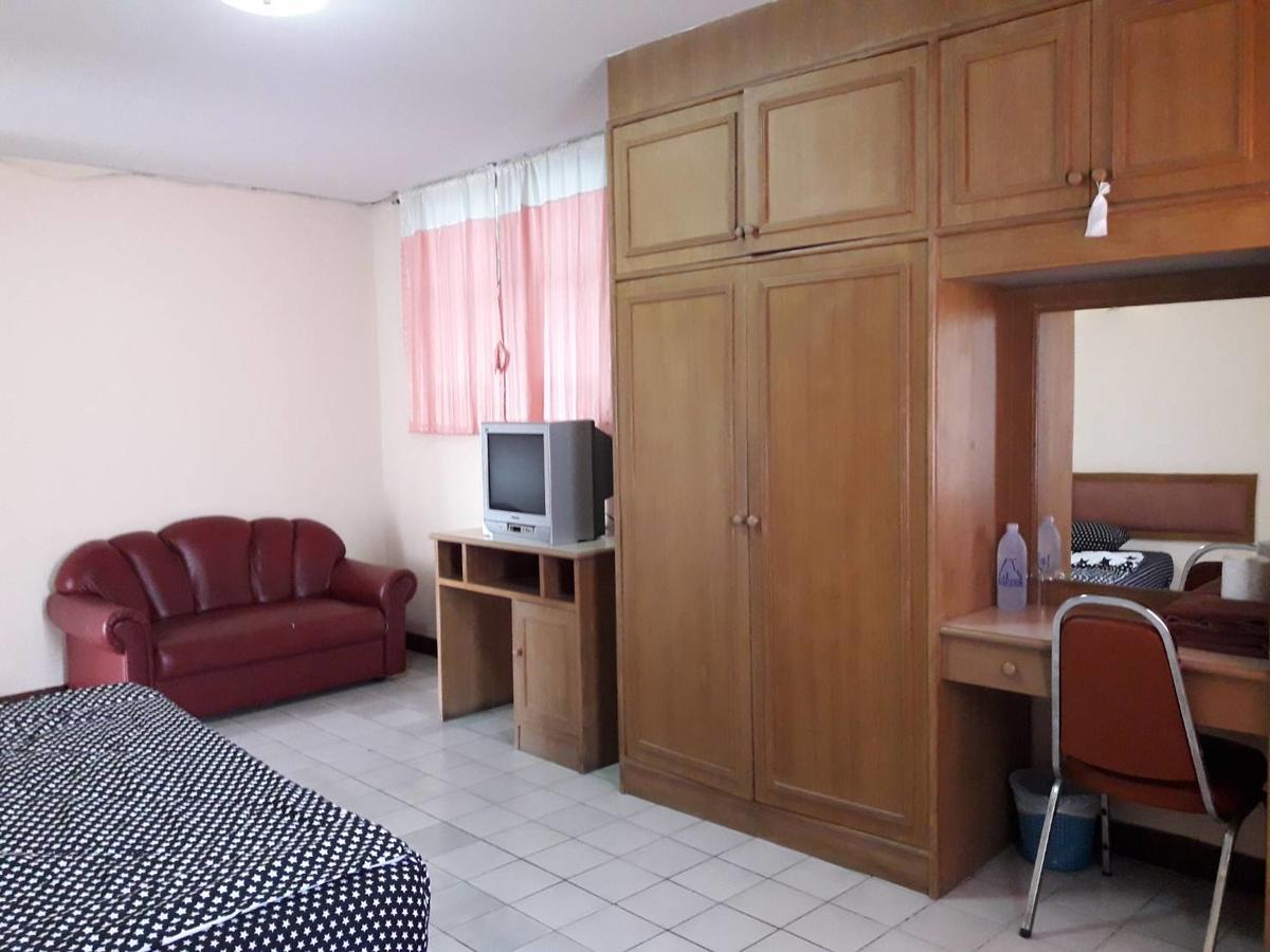 Inter Inn Hotel Chiang Mai Bagian luar foto