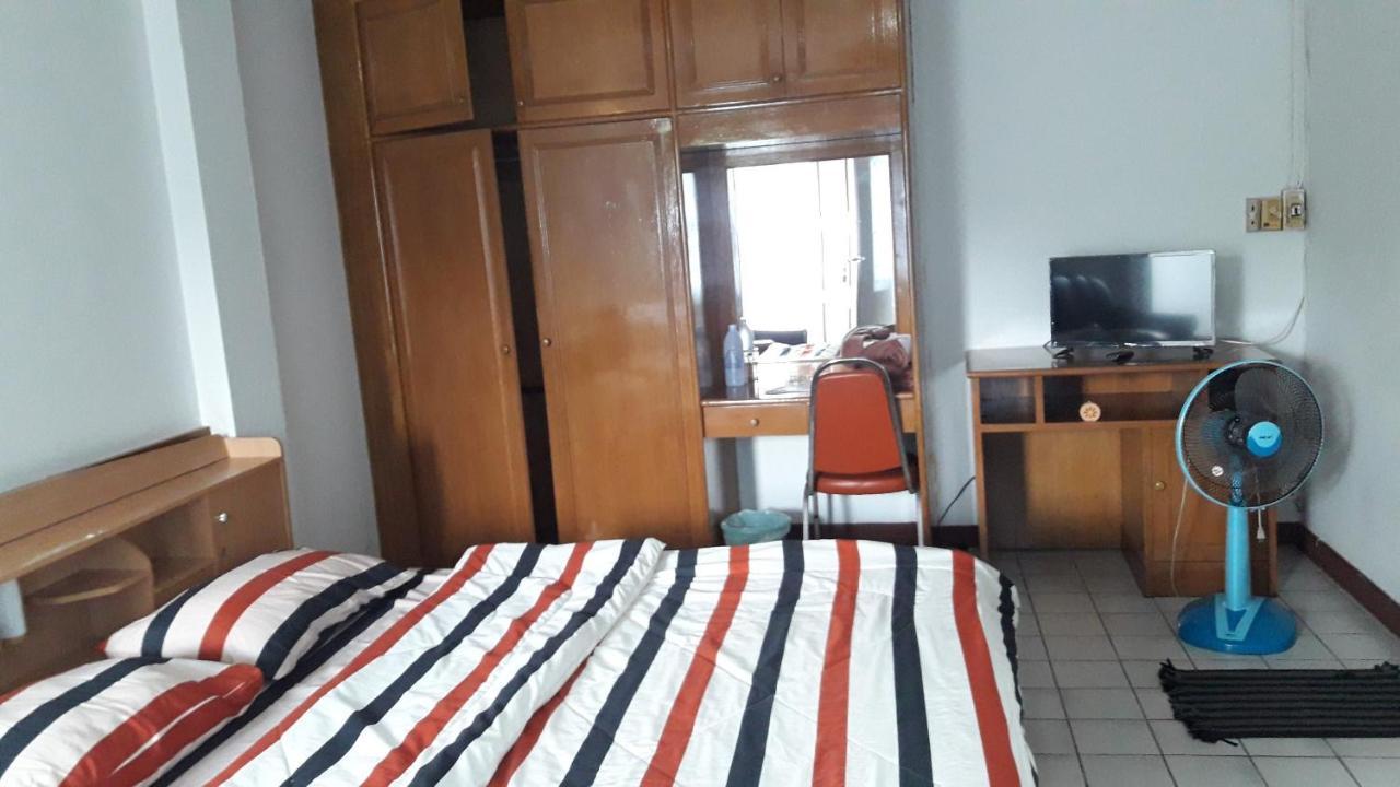 Inter Inn Hotel Chiang Mai Bagian luar foto