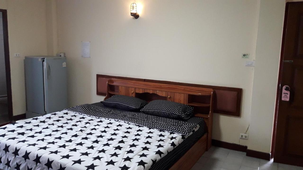 Inter Inn Hotel Chiang Mai Bagian luar foto