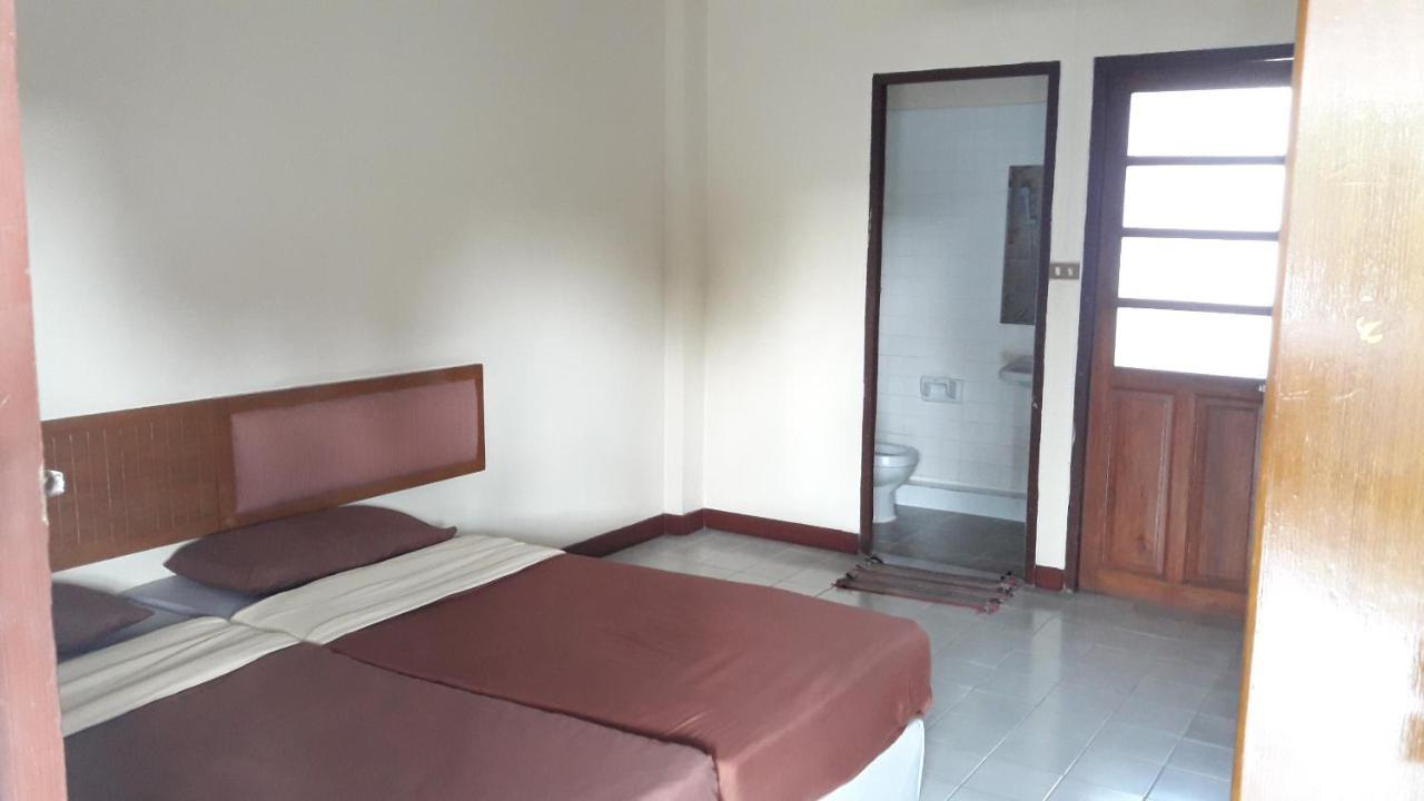 Inter Inn Hotel Chiang Mai Bagian luar foto